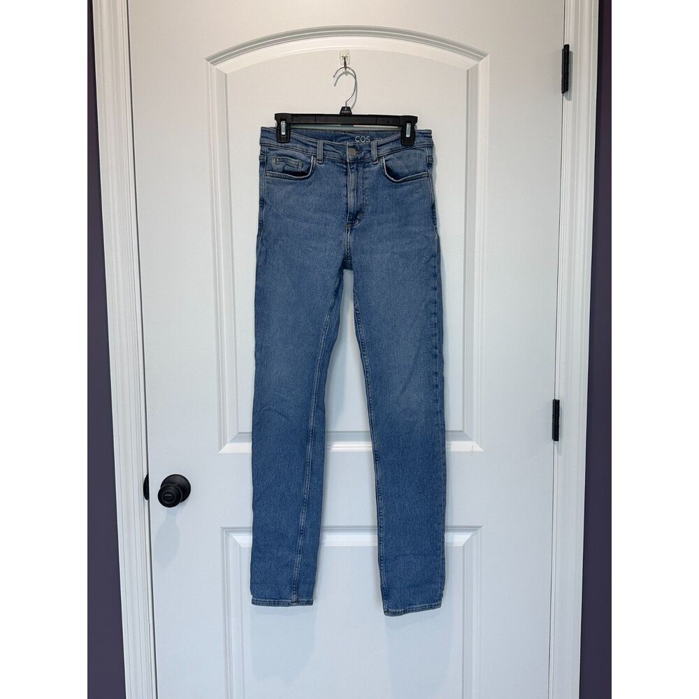 COS Slim Fit Mid Rise Jeans Size 28/32